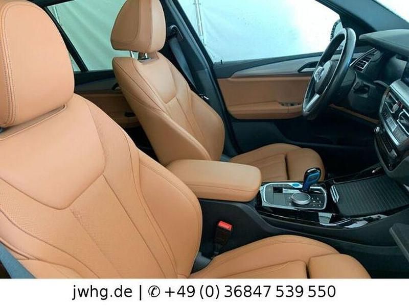 Gebraucht BMW iX3 M Sport 210 kW (286 PS) 2022 Schwarz SUV