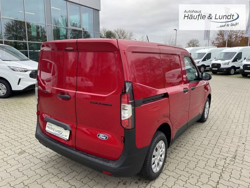 Gebraucht Ford Transit Trend 101 PS (74 kW) 2024 Rot