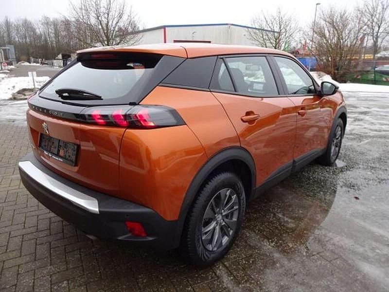 Gebraucht Peugeot 2008 Active 101 PS (74 kW) 2022 Braun SUV