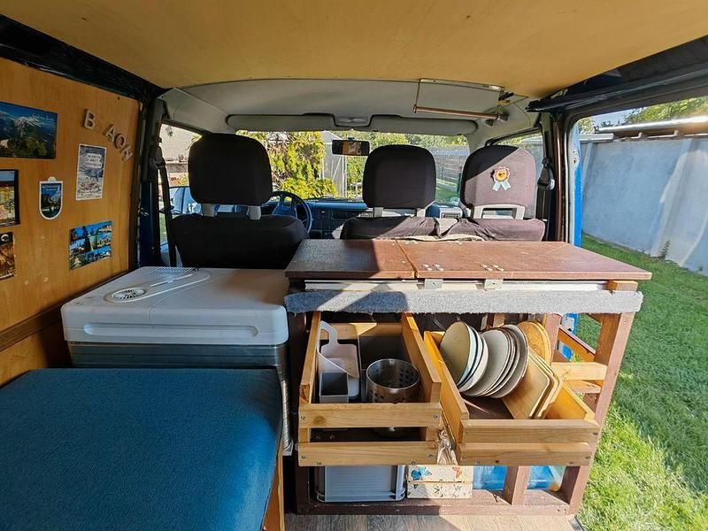 Gebraucht VW T4 68 PS (50 kW) 1997 Blau Van