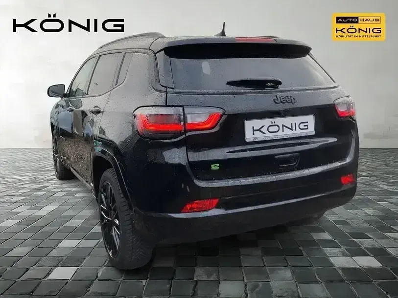 Gebraucht Jeep Compass Altitude 131 PS (96 kW) 2023 Schwarz SUV