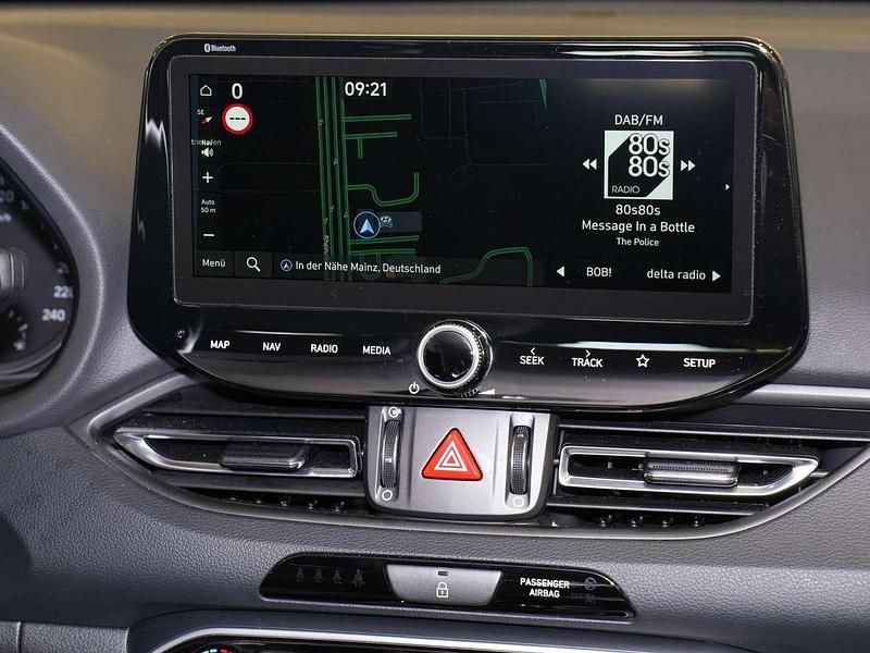 Gebraucht Hyundai i30 Trend 160 PS (117 kW) 2024 Grau Kombi