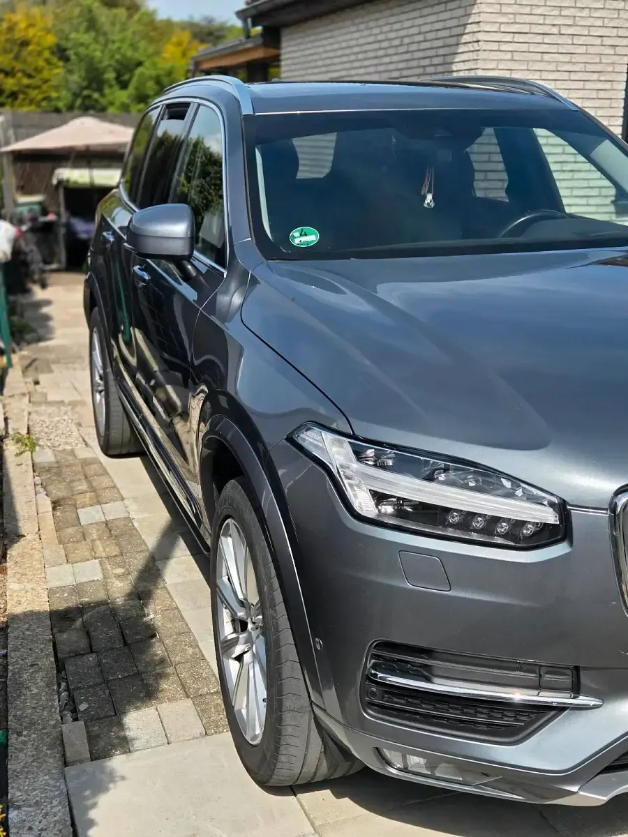 Gebraucht Volvo XC90 235 PS (172 kW) 2017 Silber SUV