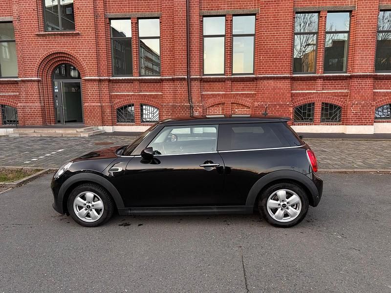 Gebraucht Mini Cooper 136 PS (100 kW) 2016 Schwarz Kleinwagen