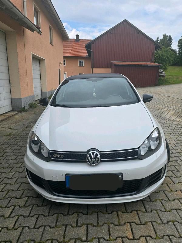 Weiß Gebraucht 2011 VW Golf VI GTD Kleinwagen | 4.500 € (Guter Preis) - Bild 1/4