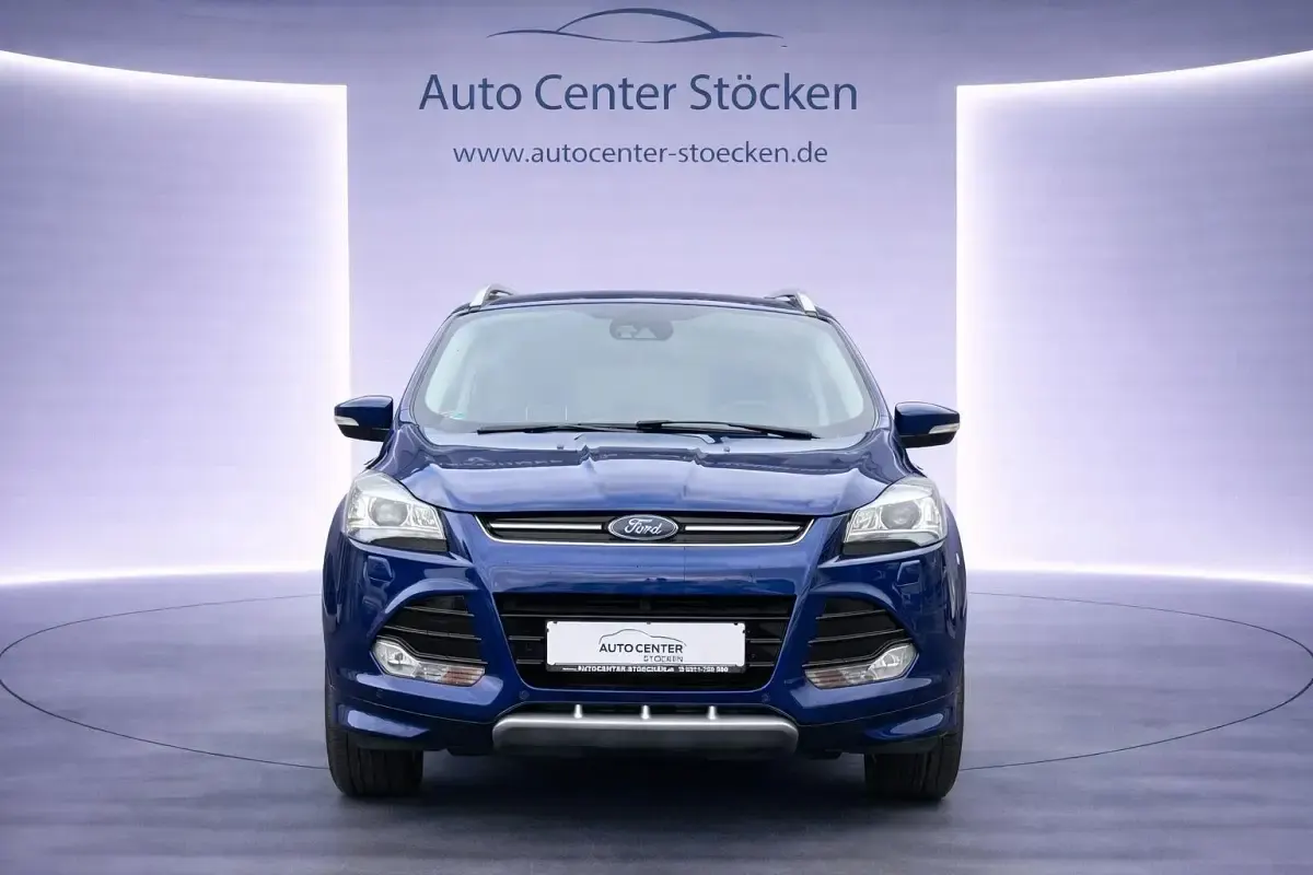 Gebraucht Ford Kuga Individual 182 PS (133 kW) 2016 Violet SUV