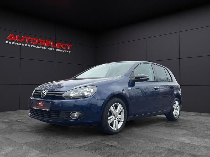 Blau Gebraucht 2012 VW Golf VI Match Kleinwagen | 6.980 € (Fairer Preis) - Bild 1/4