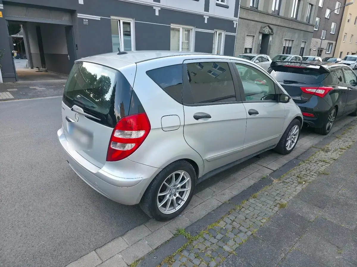 Gebraucht Mercedes A170 116 PS (85 kW) 2005 Silber Kleinwagen