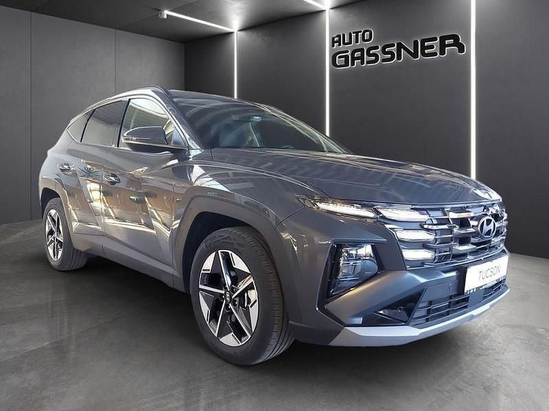 Neu Hyundai Tucson Trend 252 PS (185 kW) 2025 Grau SUV