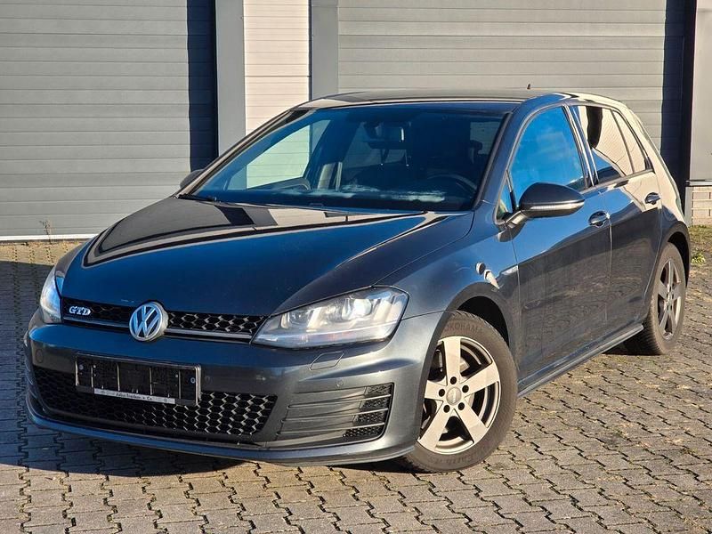 Grau Gebraucht 2016 VW Golf GTD Limousine | 8.900 € (Superpreis) - Bild 1/4