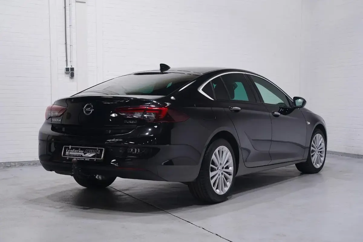 Gebraucht Opel Insignia Innovation 164 PS (120 kW) 2018 Schwarz Limousine