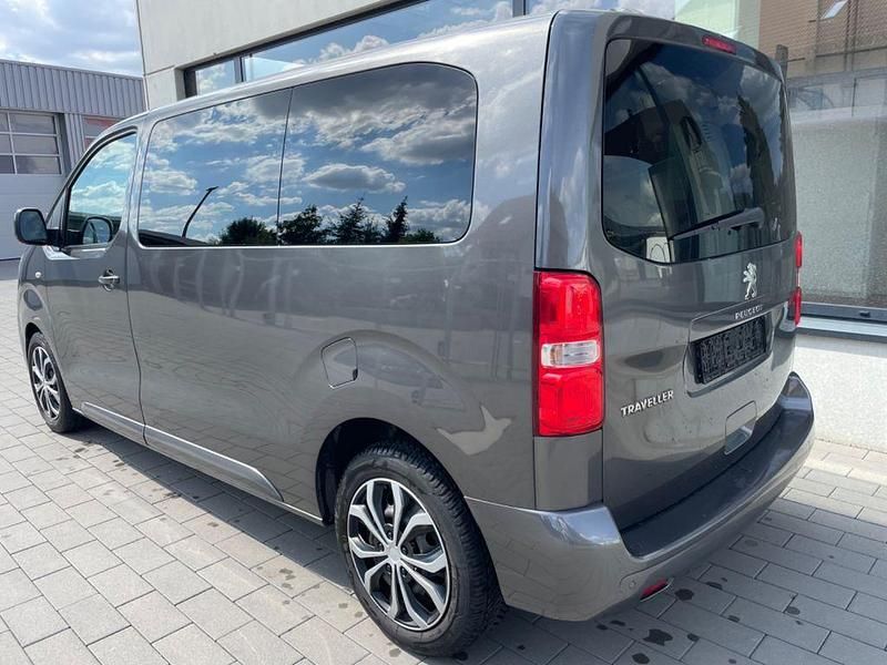 Gebraucht Peugeot Traveller 179 PS (131 kW) 2017 Grau Van / Kleinbus