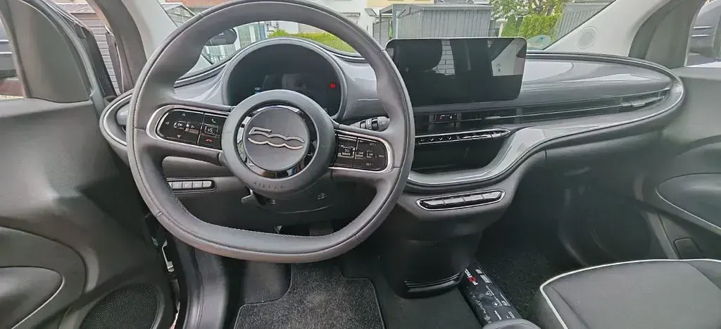 Gebraucht Fiat 500e 86 kW (118 PS) 2023 Grau Kleinwagen