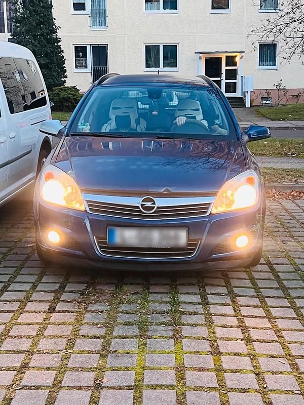 Gebraucht Opel Astra 125 PS (91 kW) 2007 Blau Kombi