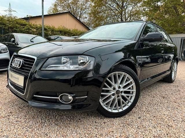 Schwarz Gebraucht 2012 Audi A3 Sport Limousine | 8.990 € (Fairer Preis) - Bild 1/4