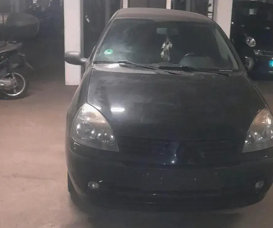 Gebraucht Renault Clio 58 PS (42 kW) 2006 Schwarz Kleinwagen