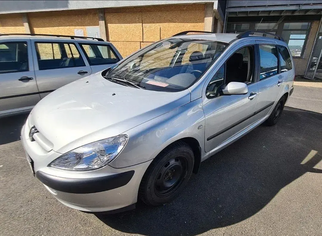 Gebraucht Peugeot 307 109 PS (80 kW) 2003 Silber Kombi