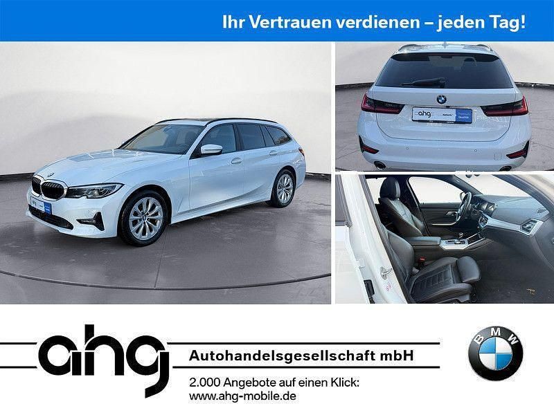 Weiß Gebraucht 2022 BMW 320 Sport Line Kombi | 33.930 € (Teuer) - Bild 1/4
