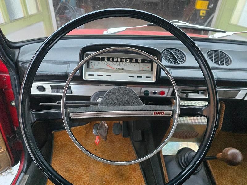 Second-hand Lada 2101 60 CP (44 kW) 1974 Berlinǎ