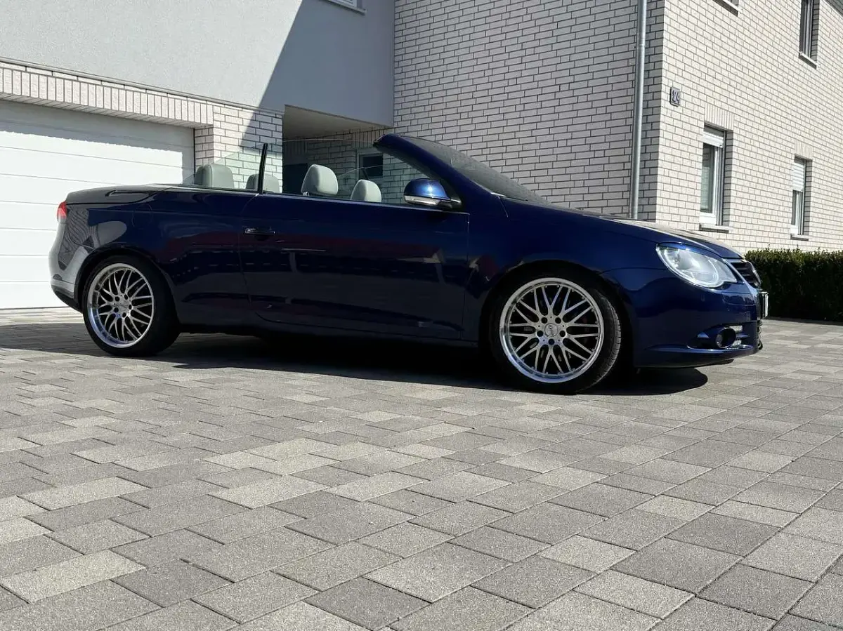 Brugt VW Eos 200 HK (147 kW) 2006 Blå Cabriolet