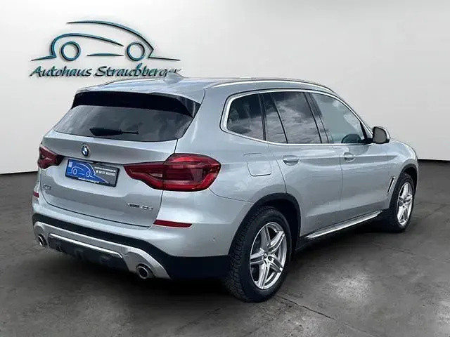 Gebraucht BMW X3 Luxury Line 190 PS (139 kW) 2019 Silberkeine angabe SUV
