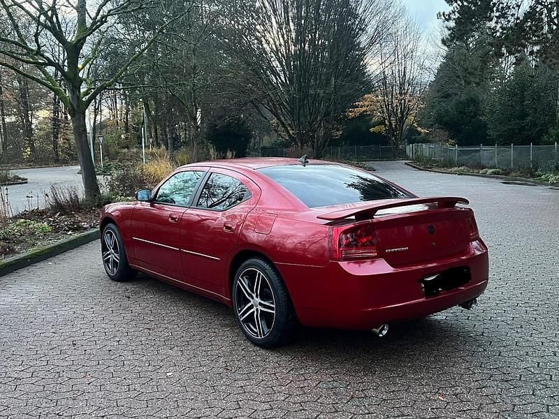 Second-hand Dodge Charger 193 CP (141 kW) 2006 Roșu Berlinǎ