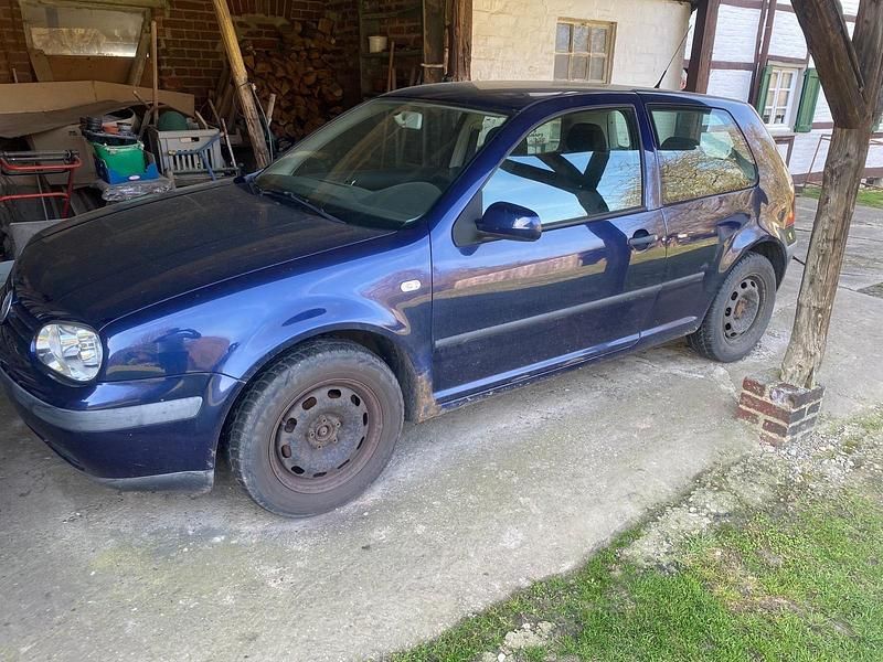 Gebraucht VW Golf IV 75 PS (55 kW) 2002 Andere farben Kleinwagen