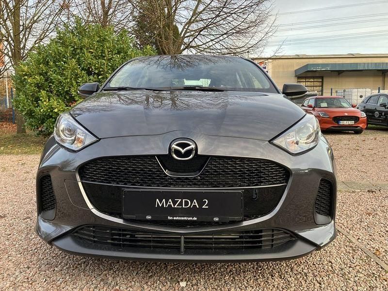 Neu Mazda 2 Center-Line 116 PS (85 kW) 2025 Grau Limousine