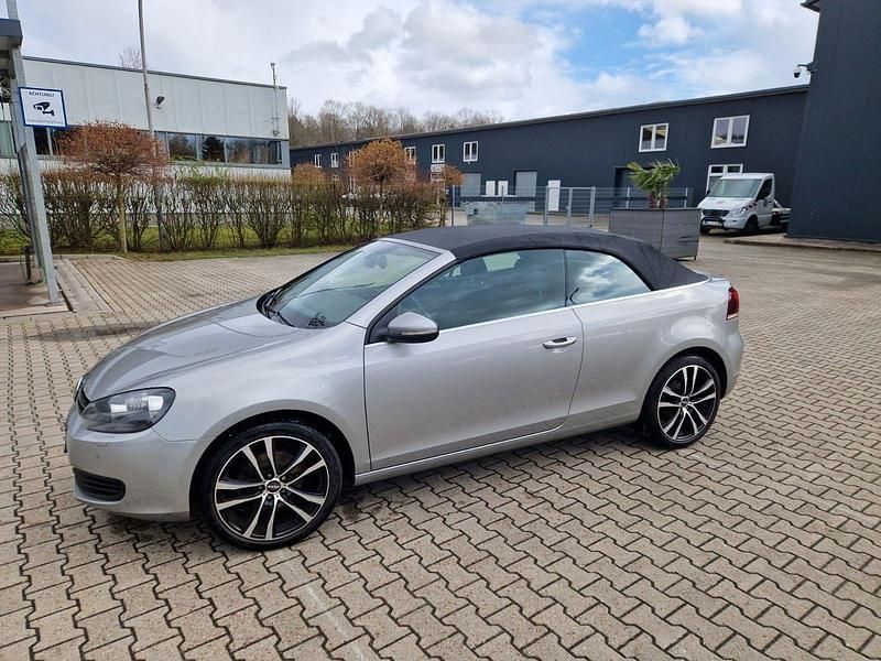 Gebraucht VW Golf Cabriolet 105 PS (77 kW) 2012 Silber Cabrio