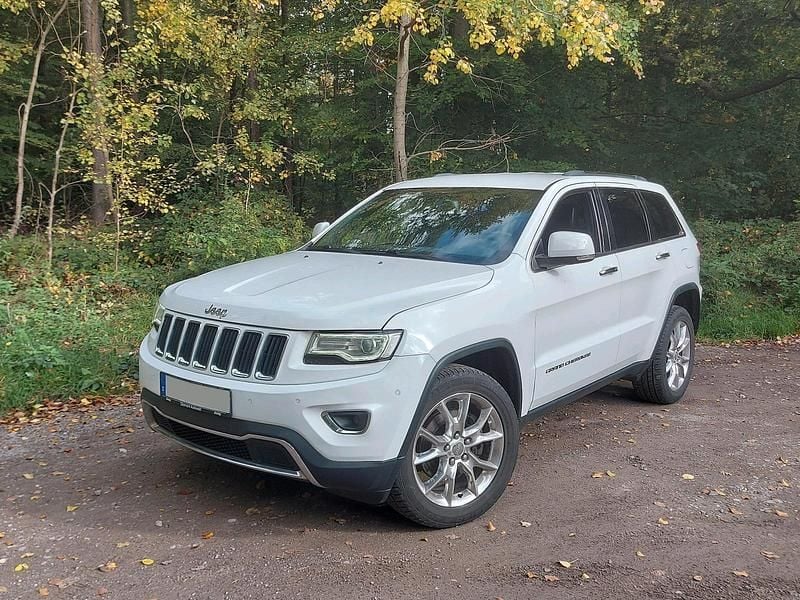 Weiß Gebraucht 2015 Jeep Grand Cherokee Limited SUV | 18.250 € (Superpreis) - Bild 1/4
