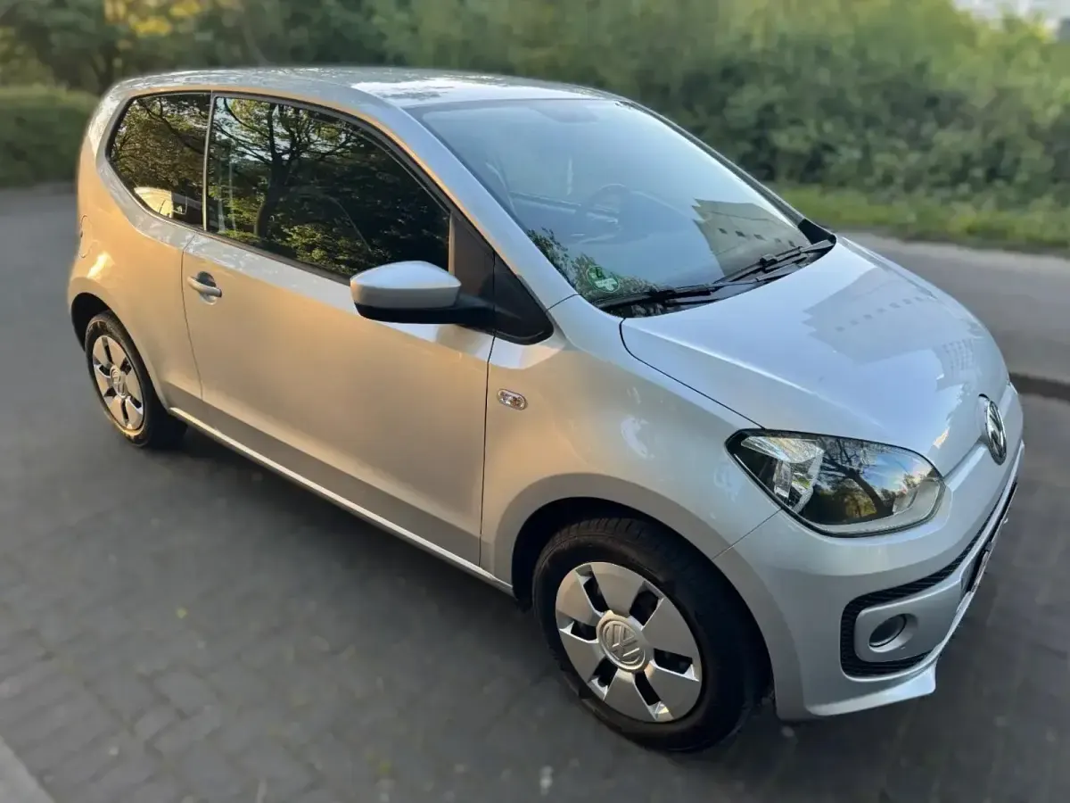 Gebraucht VW up! high up! 75 PS (55 kW) 2012 Silber Kleinwagen