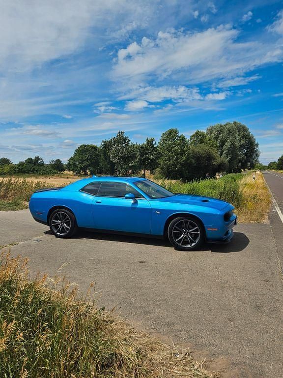 Gebraucht Dodge Challenger SXT 309 PS (227 kW) 2018 Blau Coupé