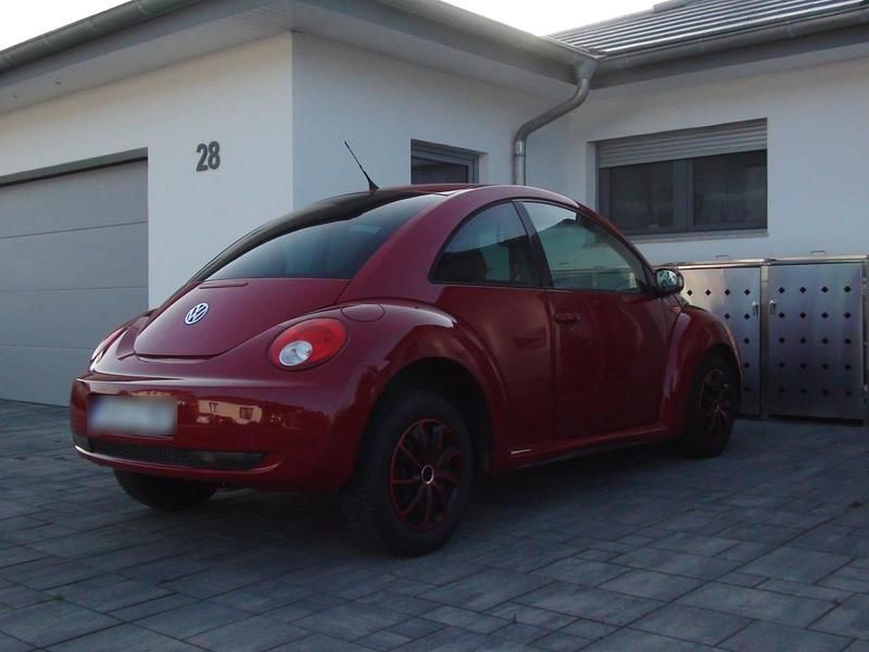 Gebraucht VW Beetle 105 PS (77 kW) 2007 Rot Kleinwagen