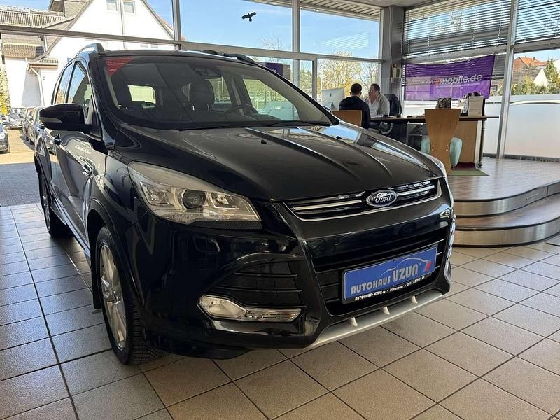 Gebraucht Ford Kuga 179 PS (131 kW) 2015 Schwarz SUV