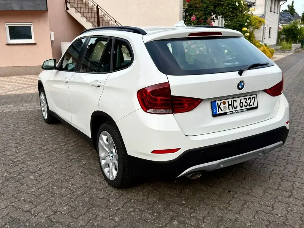 Gebraucht BMW X1 143 PS (105 kW) 2014 Weiß SUV