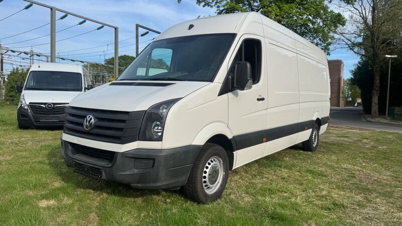 Weiß Gebraucht 2015 VW Crafter Van | 14.950 € (Etwas zu teuer) - Bild 1/4