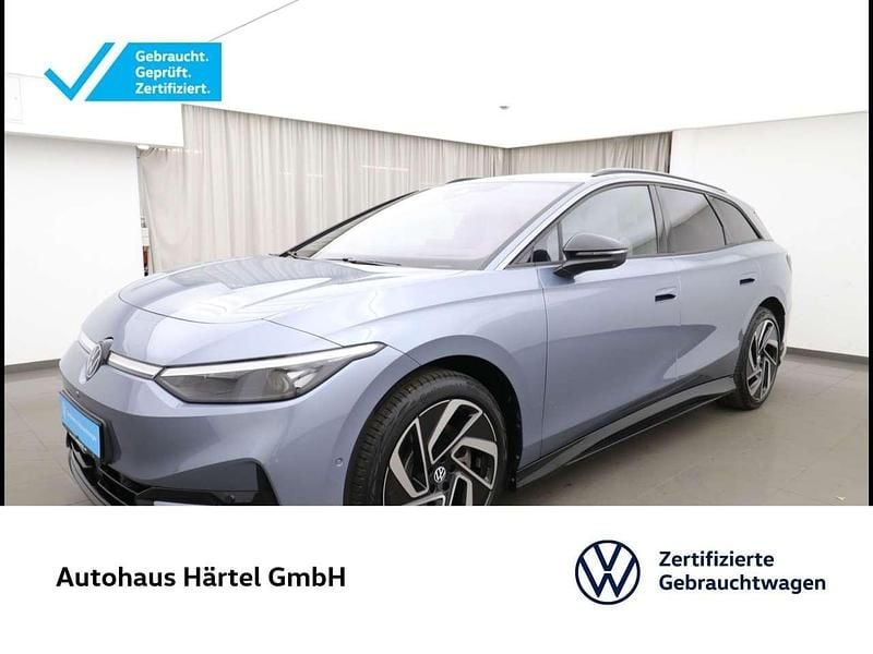 Stonewashed blue, metallic Gebraucht 2024 VW ID.7 Pro Kombi | 49.000 € (Etwas zu teuer) - Bild 1/4