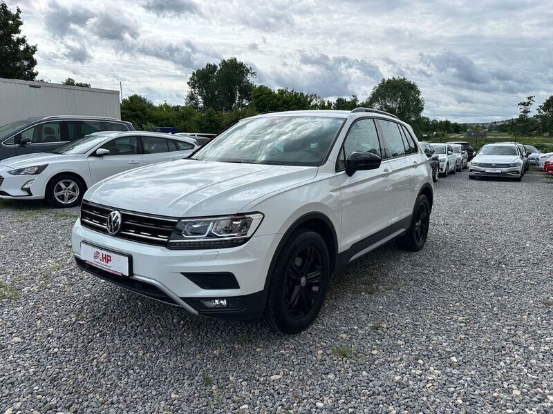 Weiß Gebraucht 2019 VW Tiguan SUV | 27.999 € (Guter Preis) - Bild 1/4