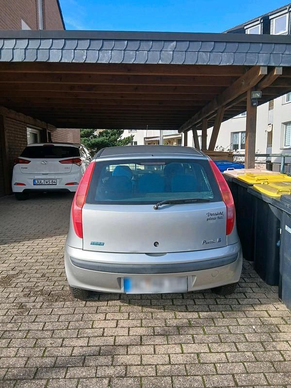 Gebraucht Fiat Punto 60 PS (44 kW) 2001 Silber Kleinwagen