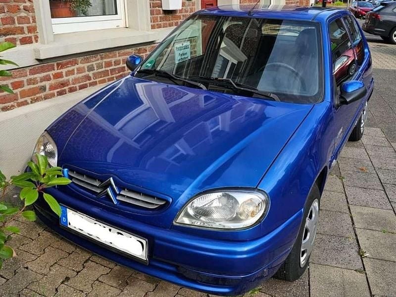 Blau Gebraucht 2000 Citroën Saxo Kleinwagen | 800 € (Fairer Preis) - Bild 1/3