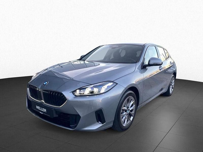 Gebraucht BMW 120 Efficient Dynamics 150 PS (110 kW) 2024 Skyscraper grau (grau) Kleinwagen