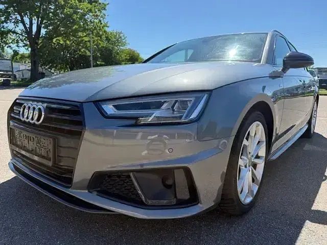Gebraucht Audi A4 S-Line 190 PS (139 kW) 2019 Monsungrau metallic Kombi