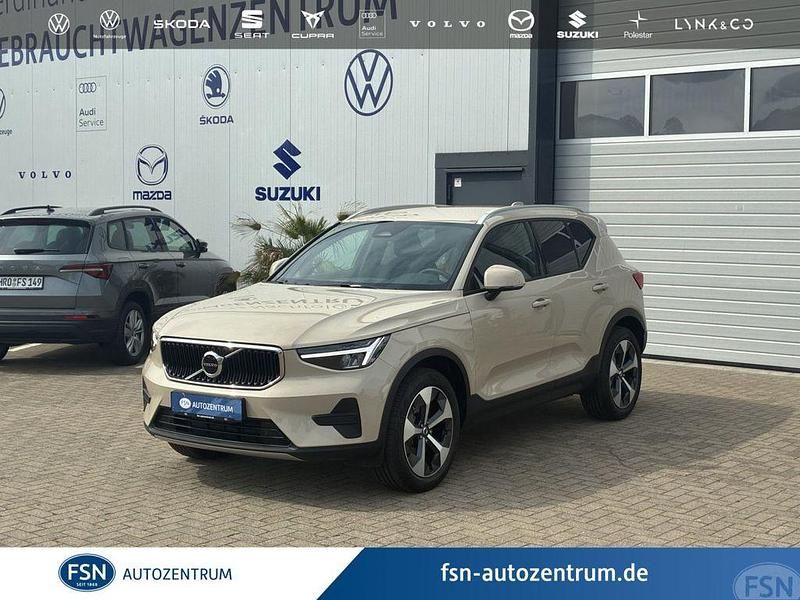 Beige Gebraucht 2024 Volvo XC40 Core SUV | 34.690 € (Guter Preis) - Bild 1/4