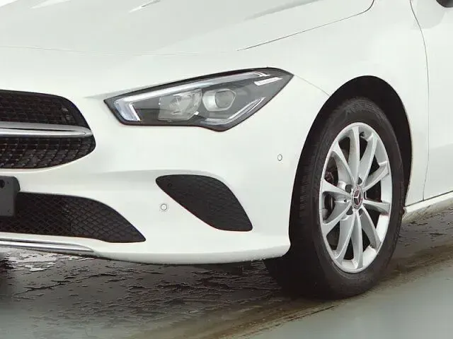 Gebraucht Mercedes CLA180 Progressive 116 PS (85 kW) 2020 Weiß Coupé