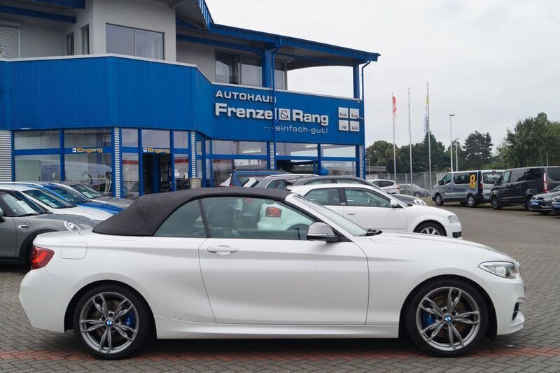 Gebraucht BMW M235 Basis 326 PS (239 kW) 2015 Weiß Cabrio