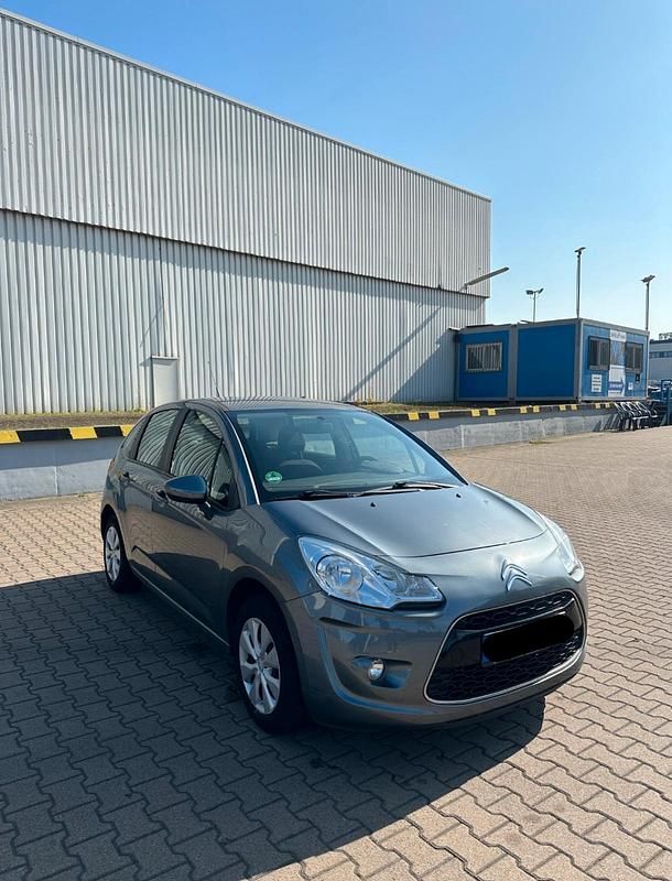 Silber Gebraucht 2011 Citroën C3 Kleinwagen | 2.800 € (Guter Preis) - Bild 1/4