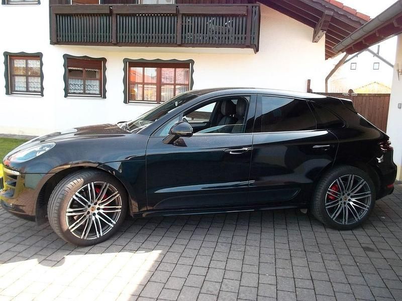 Gebraucht Porsche Macan GTS 360 PS (264 kW) 2016 Schwarz SUV