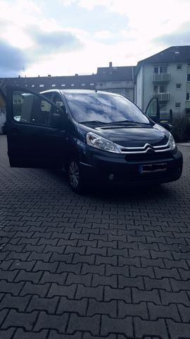 Gebraucht Citroën Jumpy Tendance 128 PS (94 kW) 2013 Grau metallic Van / Kleinbus