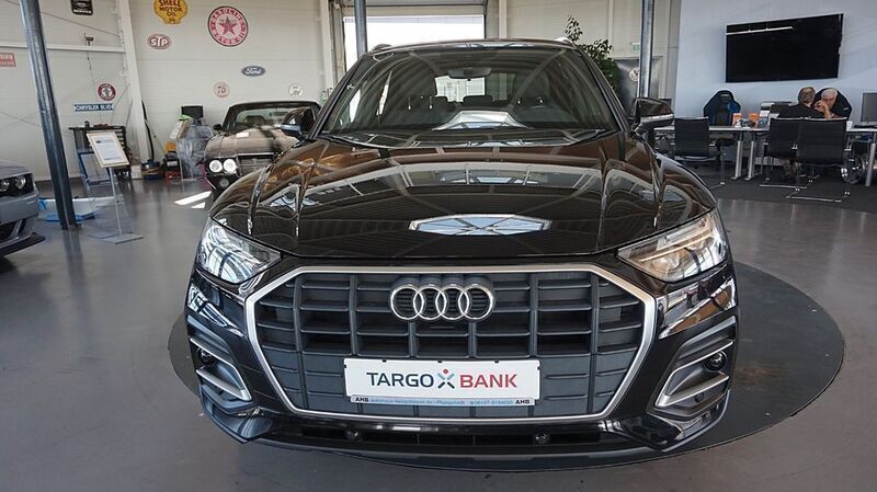 Gebraucht Audi Q5 Sport 163 PS (119 kW) 2021 Mythosschwarz metallic SUV