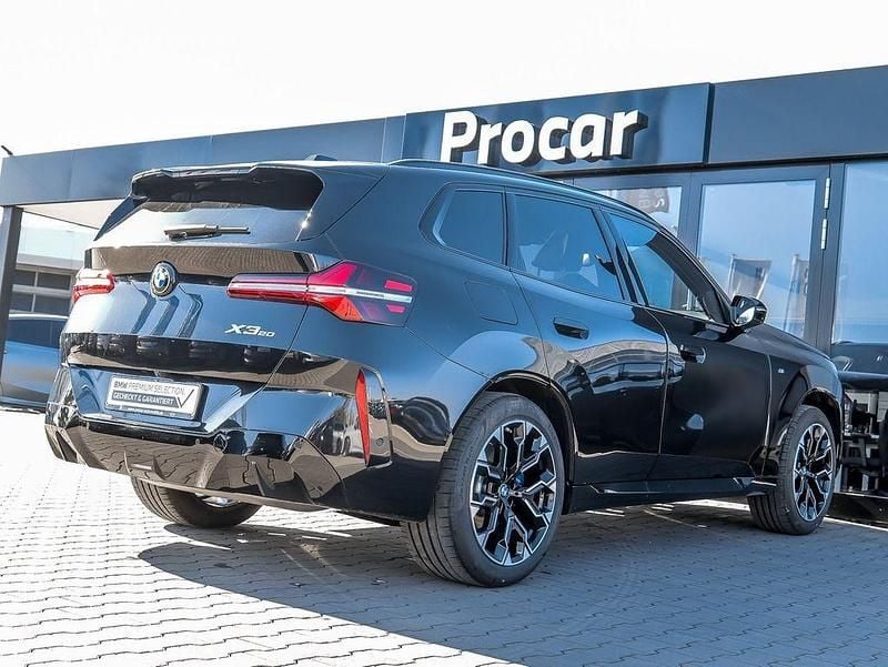 Gebraucht BMW X3 Performance 190 PS (139 kW) 2025 Saphirschwarz metallic SUV